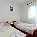 Apartments Miriana
